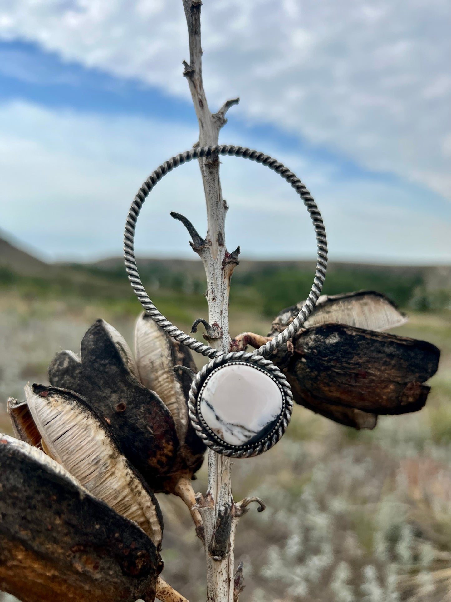 White Buffalo Key Holder Cream